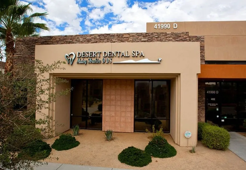 front walkway of Palm Desert, CA dental office Desert Dental Spa