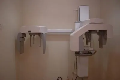 3D digital x-ray machine used at Desert Dental Spa in Palm Desert, CA